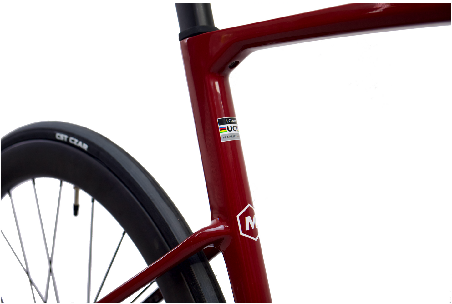 RINOS Fullkolfiberracer 700C Shimano 105 Di2 R7150 24 växlar Odin 6.1