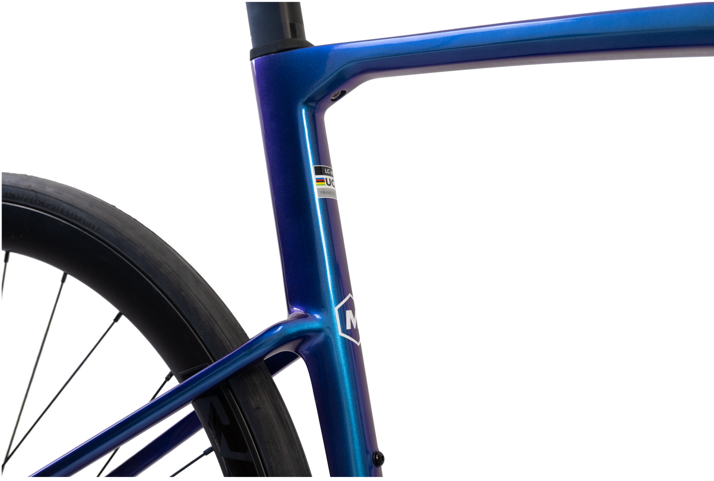 RINOS Fullkolfiberracer 700C Shimano 105 Di2 R7150 24 växlar Odin 6.1